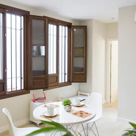 Apartamento Coqueto Céntrico *